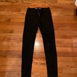 Old Navy Black Rockstar Super Skinny